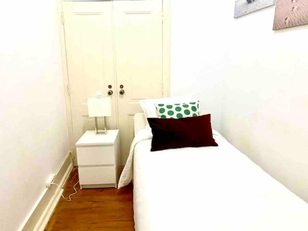Romantic Chiado 7 -Private Small Single Room With No Outside Window Lisboa Exteriér fotografie